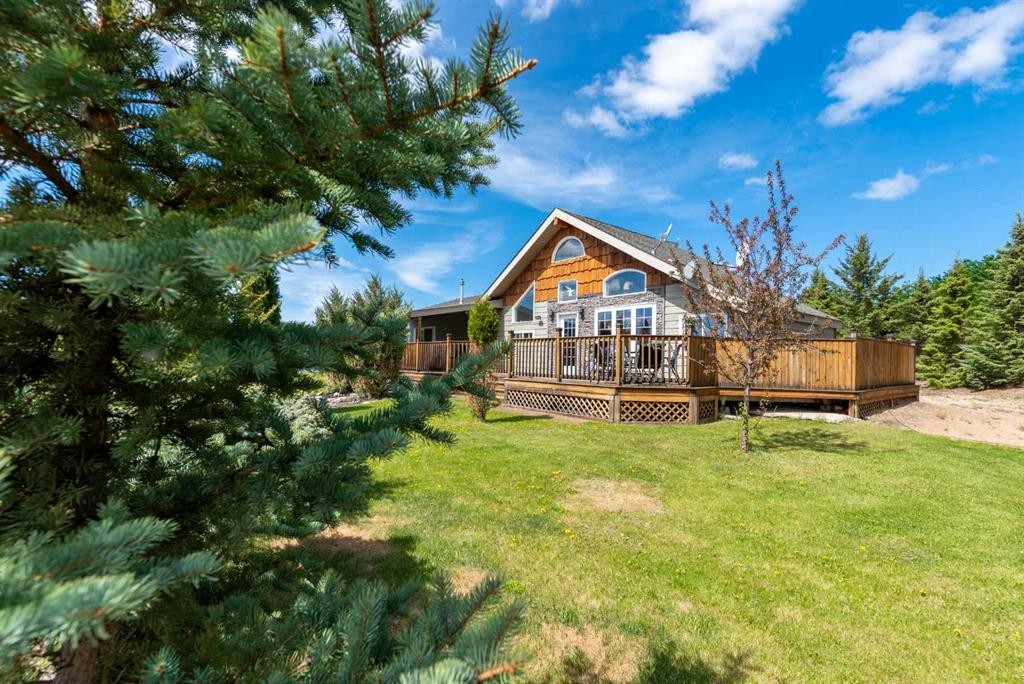 18 Sandpiper Estates, Sandy Beach, AB