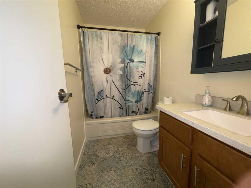5916 50 Avenue, Vermilion, AB