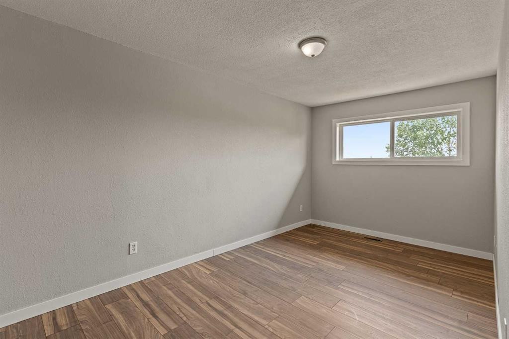 2-19 Third Avenue Se, Marshall, SK