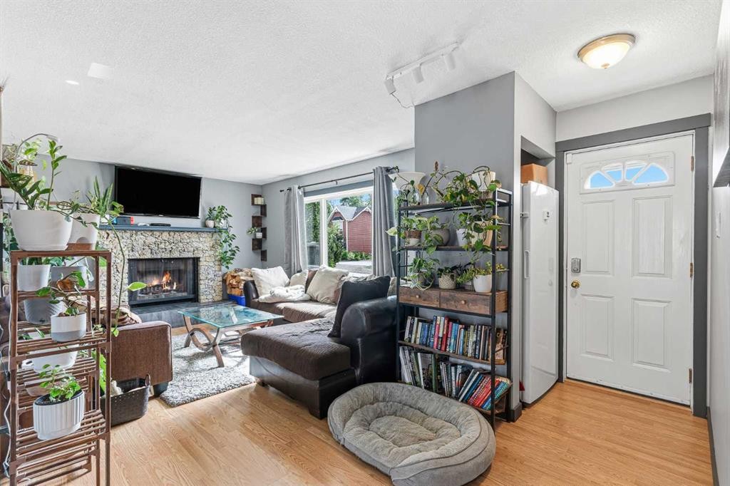 207 7 Avenue, Paradise Hill, SK