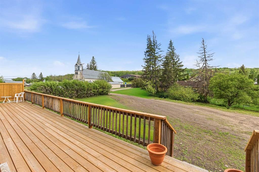 110 1St Avenue, Paradise Hill, SK