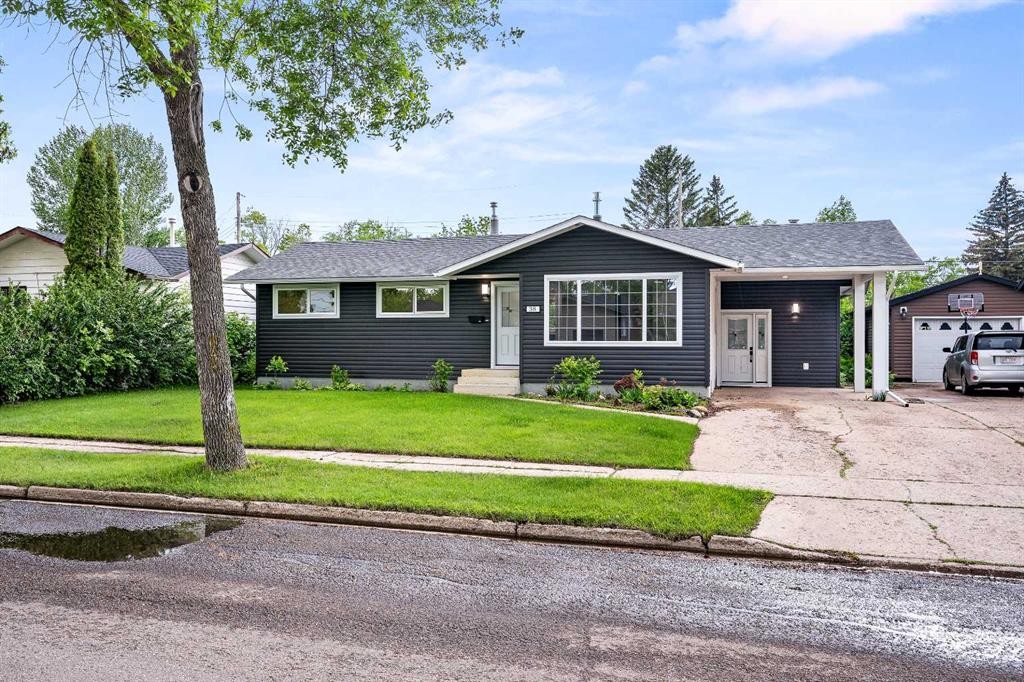 38 Alberta Crescent, Lloydminster, AB