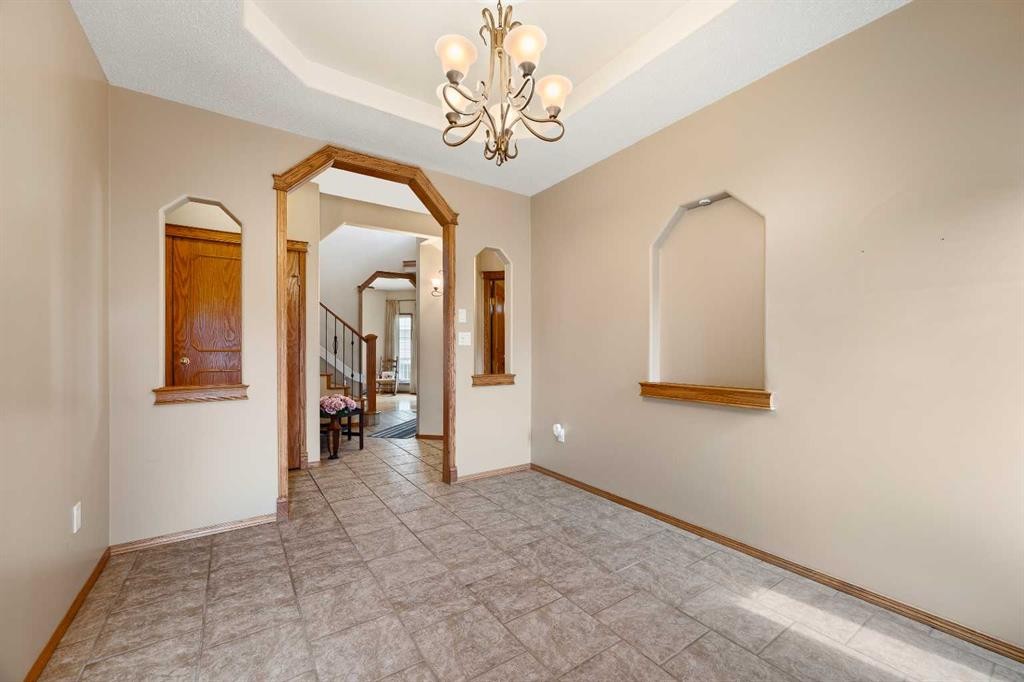 2204 59A Avenue Close, Lloydminster, AB - Indoor Photo Showing Other Room