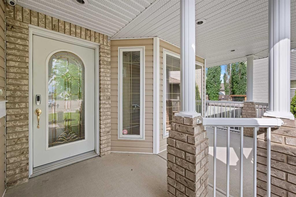 2204 59A Avenue Close, Lloydminster, AB - Outdoor With Deck Patio Veranda With Exterior