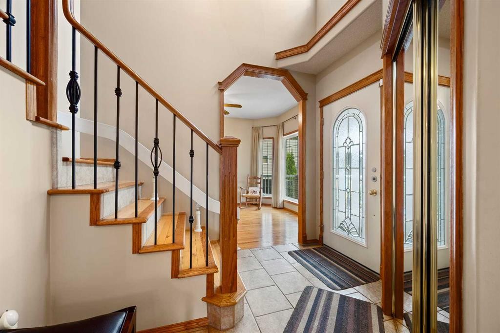 2204 59A Avenue Close, Lloydminster, AB - Indoor Photo Showing Other Room