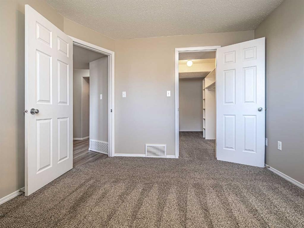 1-1901 52 Avenue, Lloydminster, AB - Indoor Photo Showing Other Room