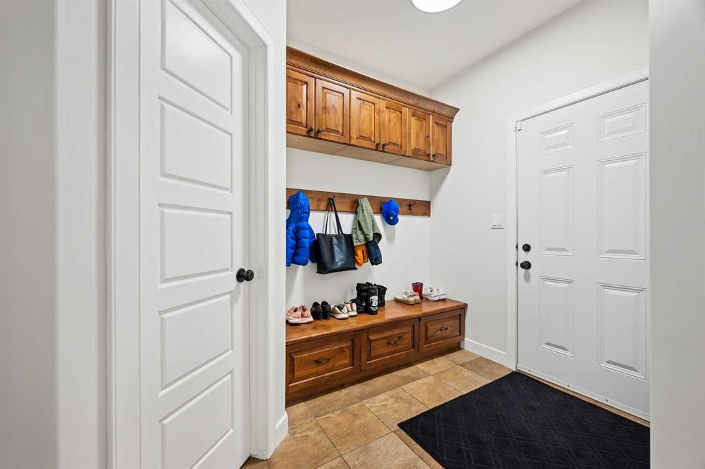 5209 19 Street, Lloydminster, AB