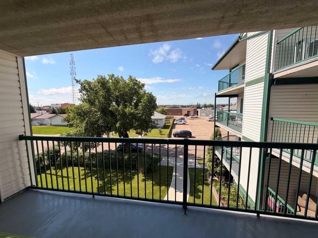 309-848 4 Avenue, Wainwright, AB