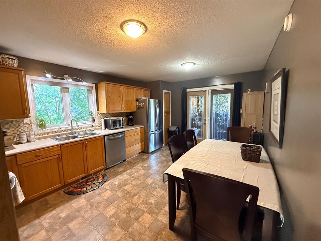 205 4 Street West, Lashburn, SK