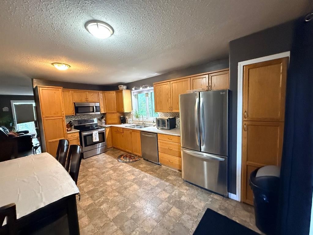 205 4 Street West, Lashburn, SK