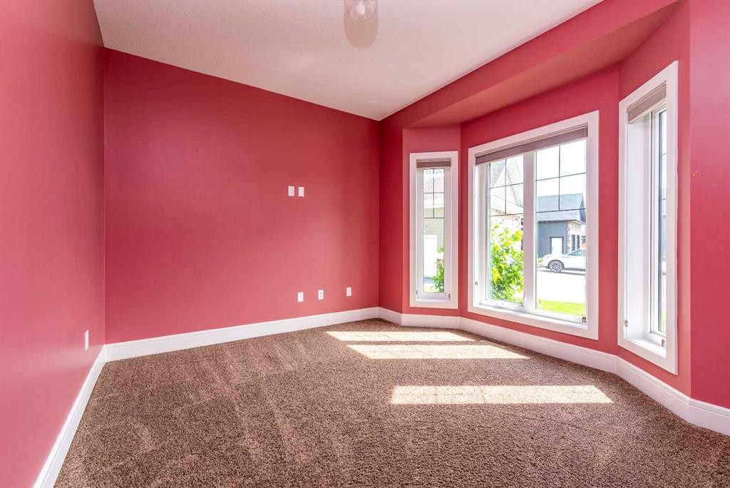 35-2715 73 Avenue, Lloydminster, AB - Indoor Photo Showing Other Room