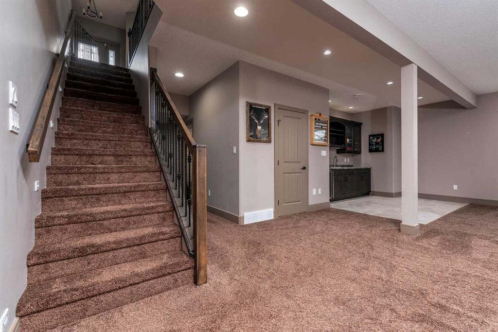 35-2715 73 Avenue, Lloydminster, AB - Indoor Photo Showing Other Room
