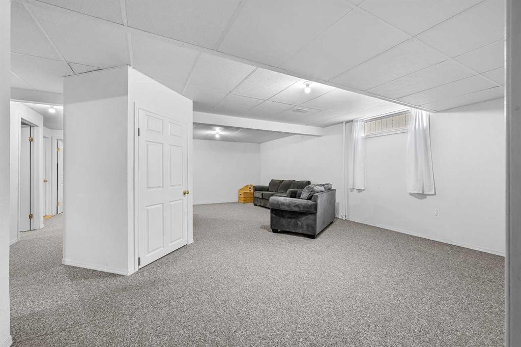 3121 45 Avenue, Lloydminster, SK