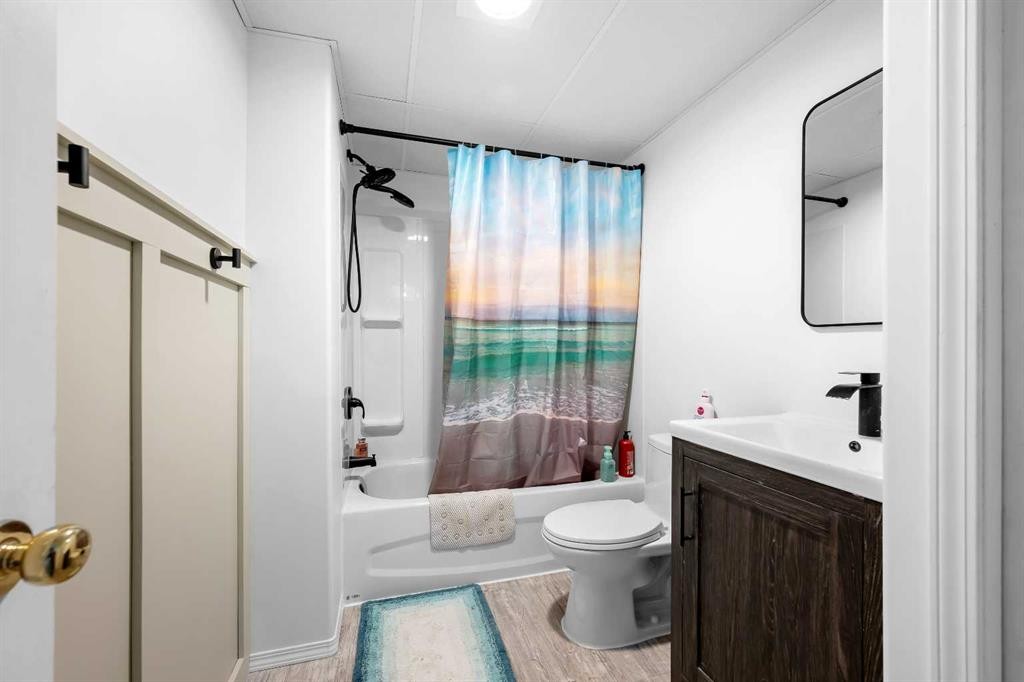 3121 45 Avenue, Lloydminster, SK