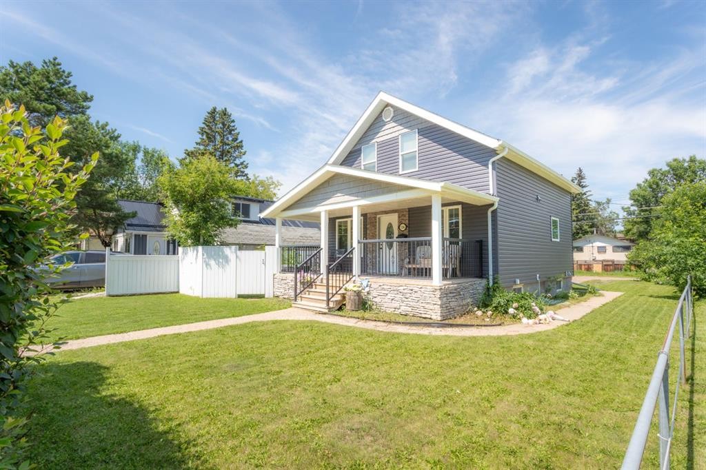5206 48 Street, Lloydminster, AB - Outdoor With Deck Patio Veranda