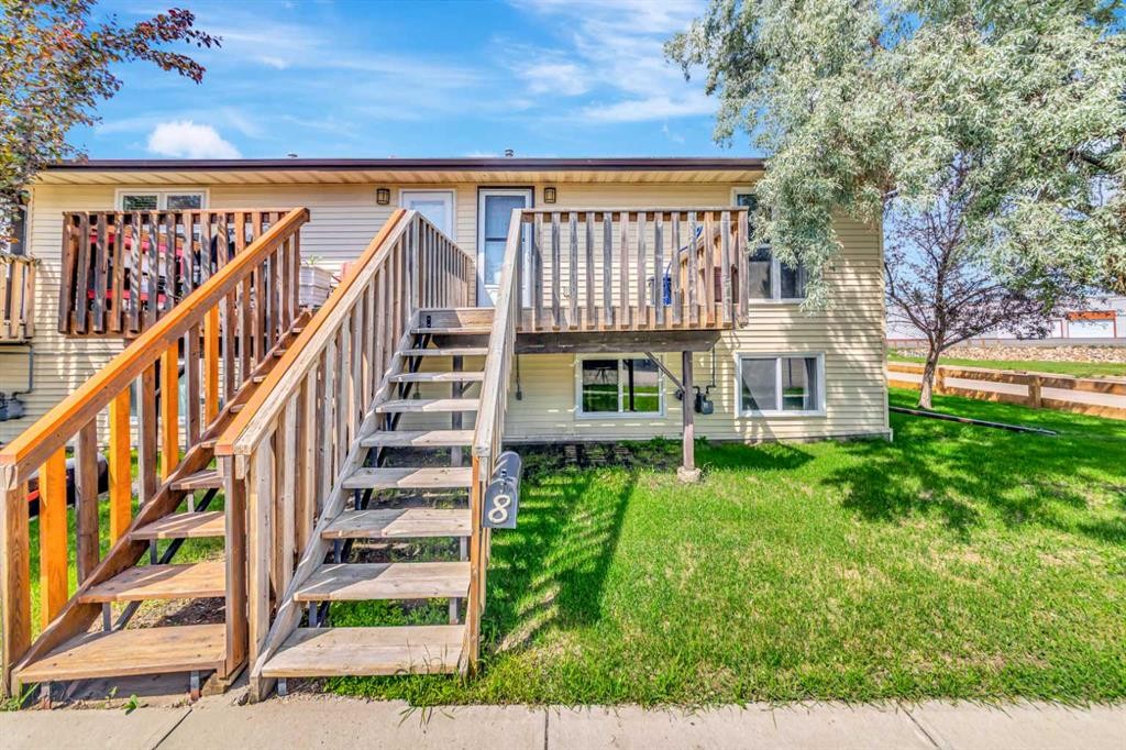 8-5219 57 Street, Lloydminster, AB - Outdoor With Deck Patio Veranda