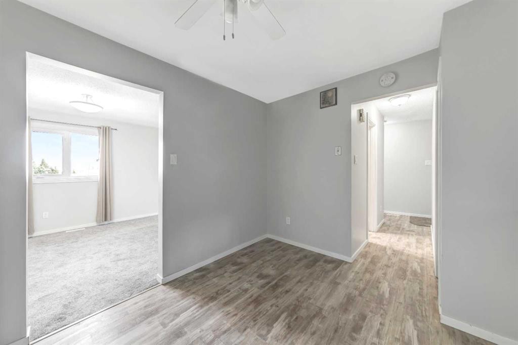 8-5219 57 Street, Lloydminster, AB - Indoor Photo Showing Other Room