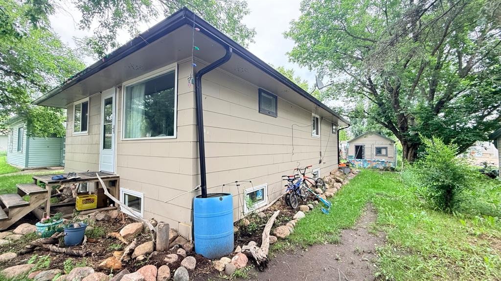 117 2 Street West, Lashburn, SK