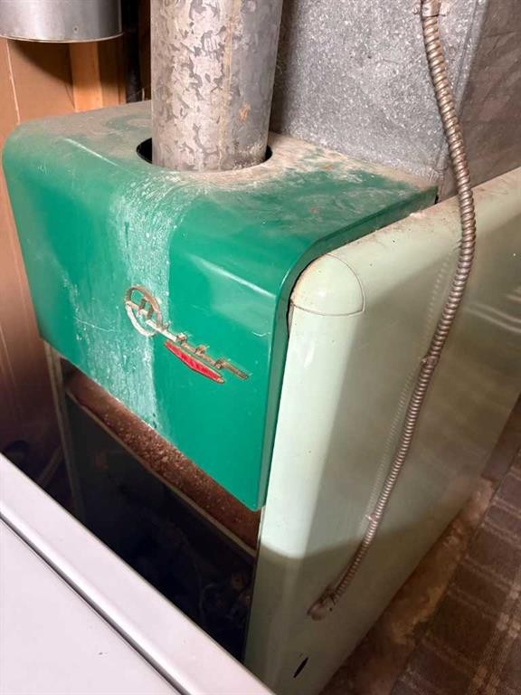 4831 52 Street, Innisfree, AB - Indoor Photo Showing Other Room