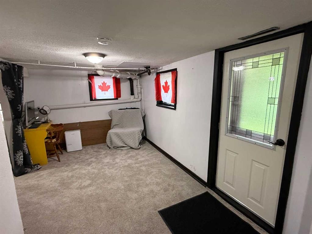 4703 47 Avenue, Myrnam, AB - Indoor