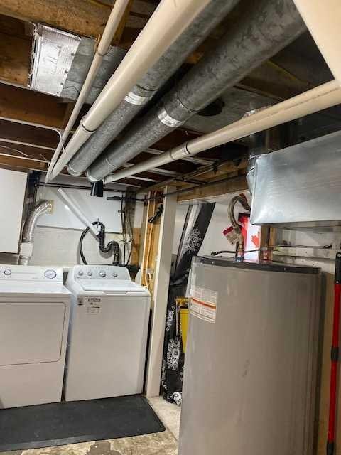 4703 47 Avenue, Myrnam, AB - Indoor Photo Showing Laundry Room