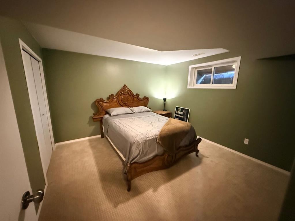 4817 51 Avenue, Kitscoty, AB
