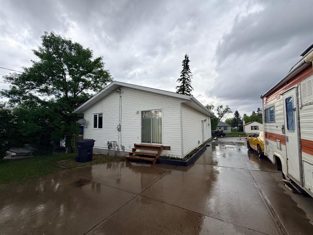 4817 51 Avenue, Kitscoty, AB