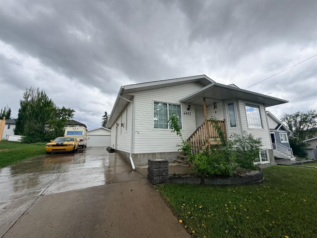4817 51 Avenue, Kitscoty, AB