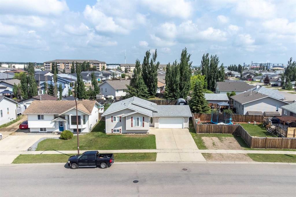 6608 39 Street, Lloydminster, AB