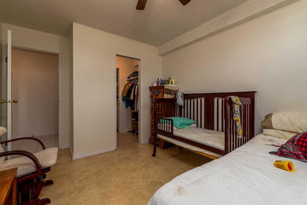 109B-3007 57A Avenue, Lloydminster, AB - Indoor Photo Showing Bedroom
