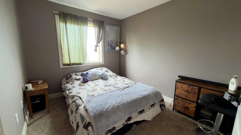 2830 12 Avenue, Wainwright, AB