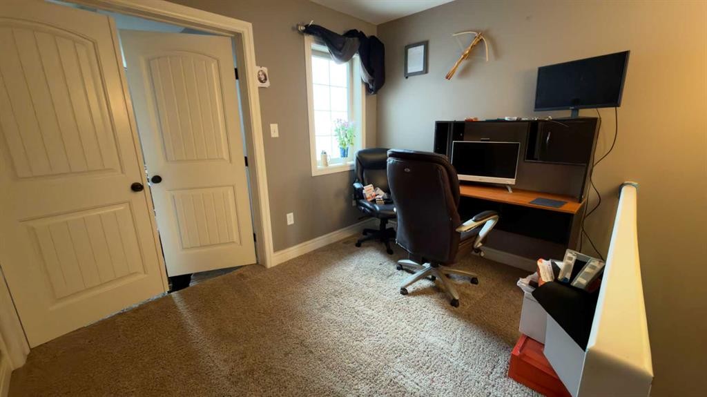 2830 12 Avenue, Wainwright, AB