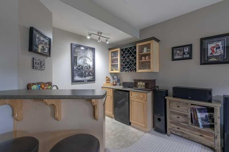 3808-63A Ave Close, Lloydminster, AB - Indoor