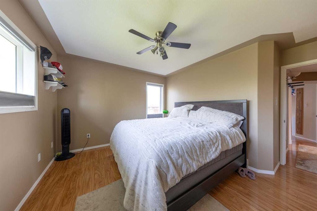 2308 58 Avenue, Lloydminster, AB - Indoor Photo Showing Bedroom