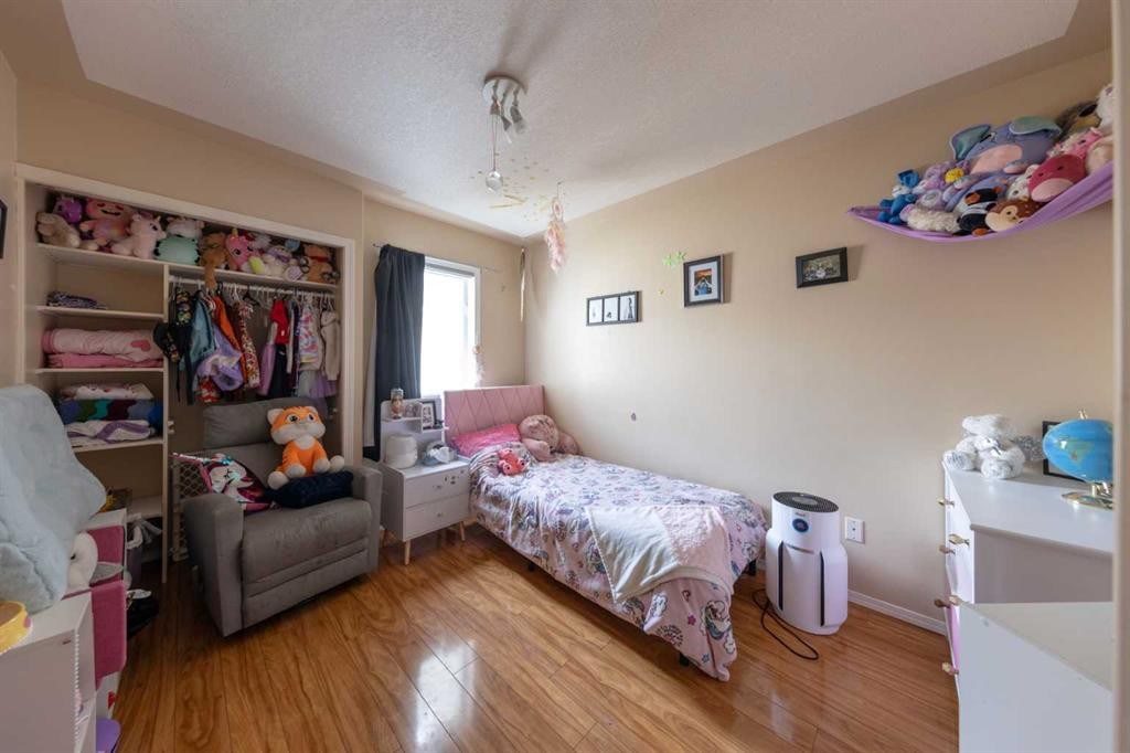 2308 58 Avenue, Lloydminster, AB - Indoor Photo Showing Bedroom
