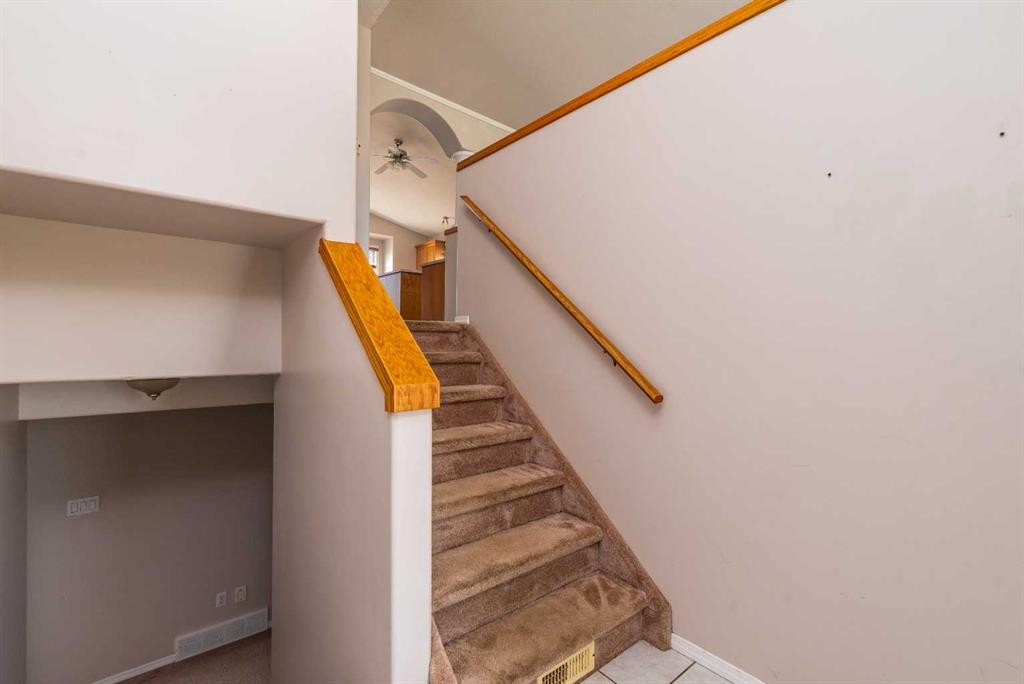 6601 39 Street, Lloydminster, AB - Indoor Photo Showing Other Room