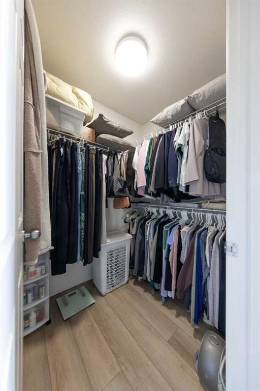 6116 21 Street, Lloydminster, AB - Indoor With Storage
