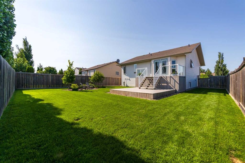 6116 21 Street, Lloydminster, AB - Outdoor With Backyard
