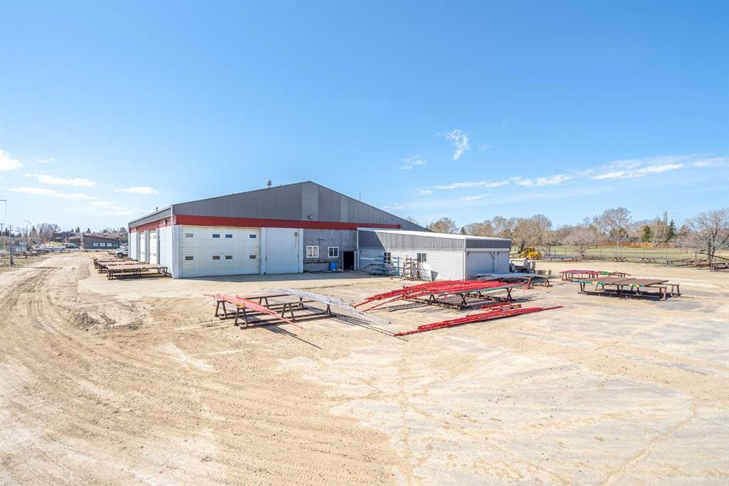 5109 41 Street, Lloydminster, AB