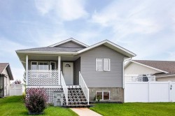 1025 30 Street Wainwright, AB T9W 0A8