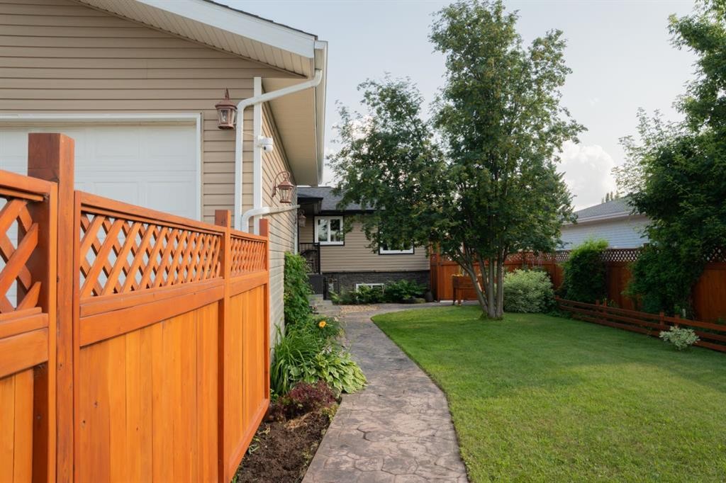 1026 18 Avenue, Wainwright, AB - Outdoor
