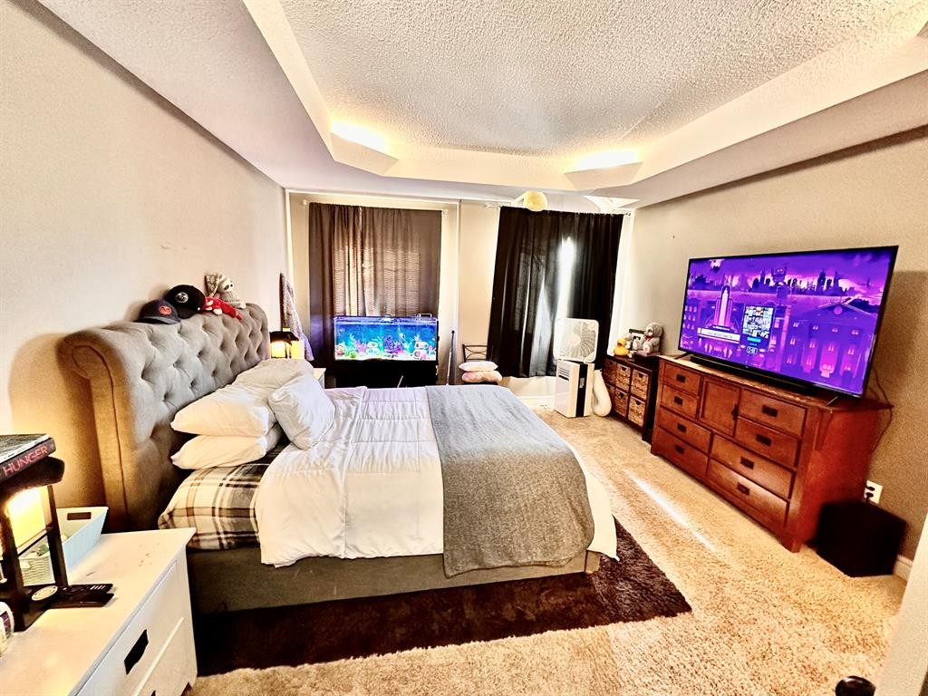 2826 12 Avenue, Wainwright, AB - Indoor Photo Showing Bedroom