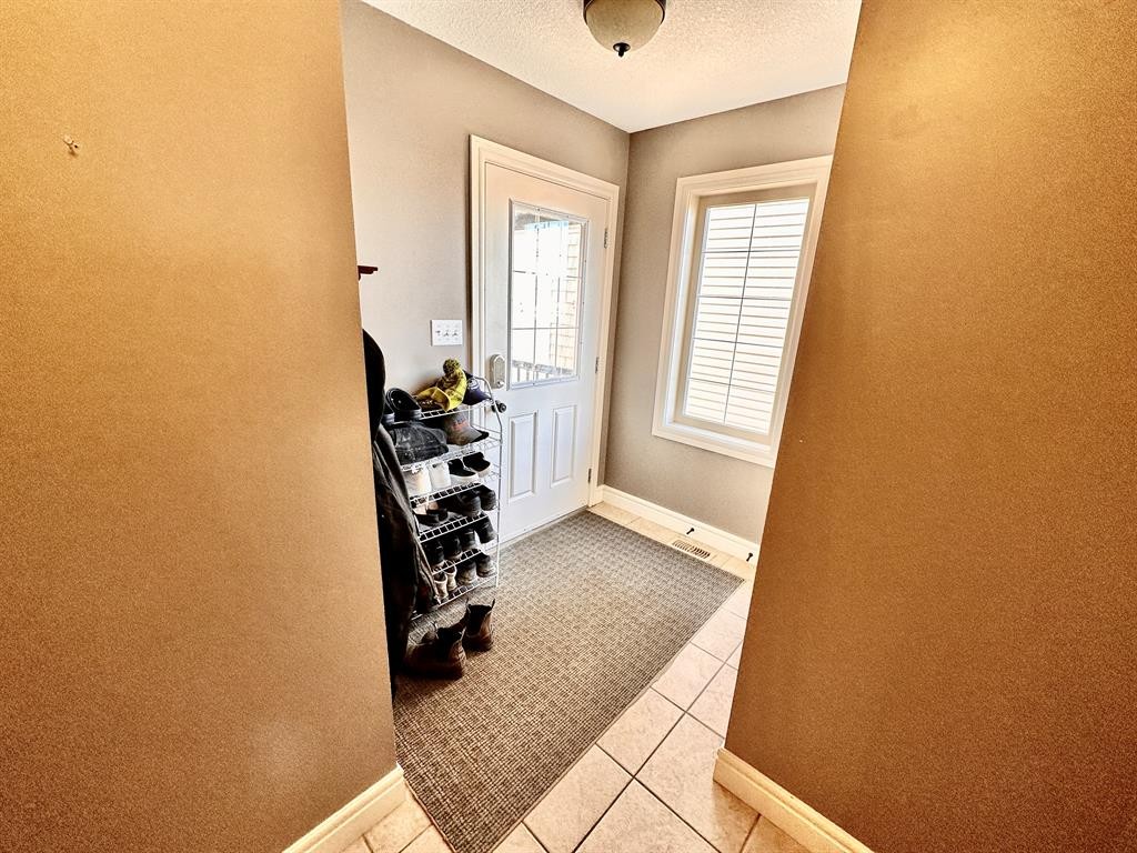 2826 12 Avenue, Wainwright, AB - Indoor Photo Showing Other Room
