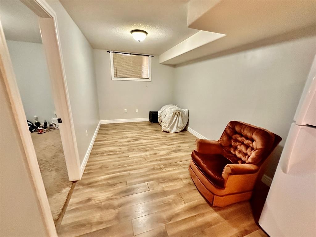 2826 12 Avenue, Wainwright, AB - Indoor Photo Showing Other Room