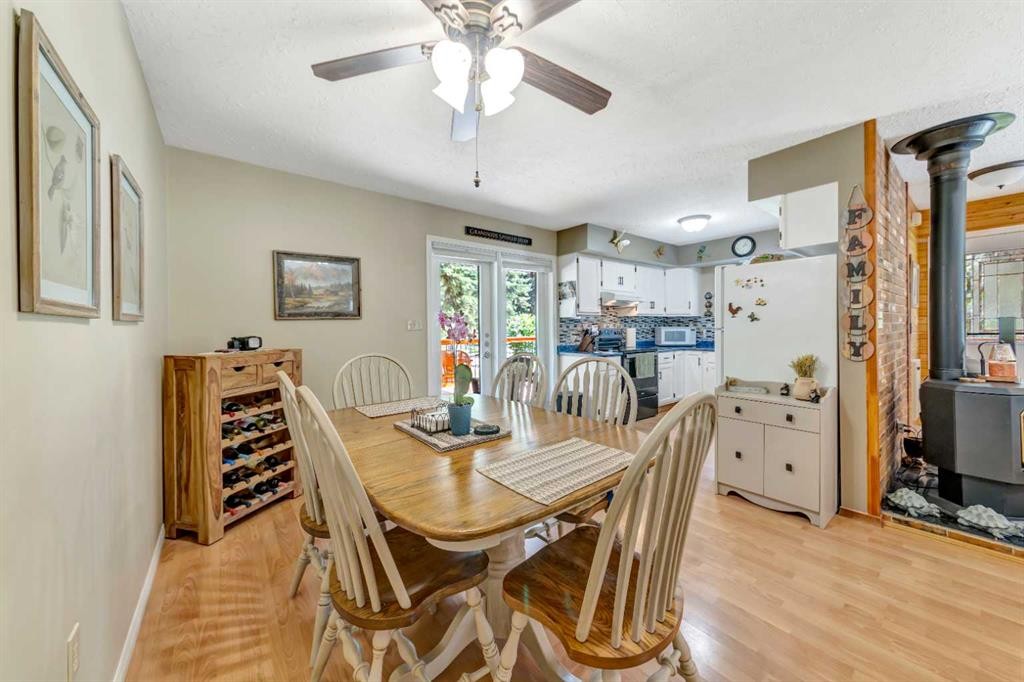 525 + 521 Graeme Road, Turtle Lake, SK - Indoor Photo Showing Dining Room