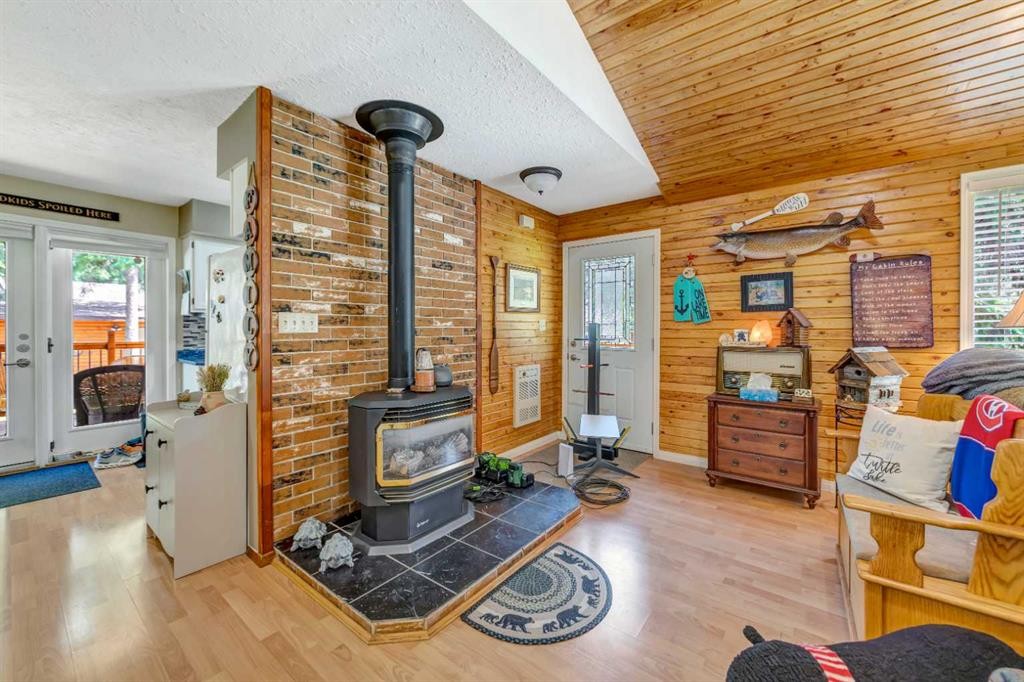 525 + 521 Graeme Road, Turtle Lake, SK - Indoor With Fireplace