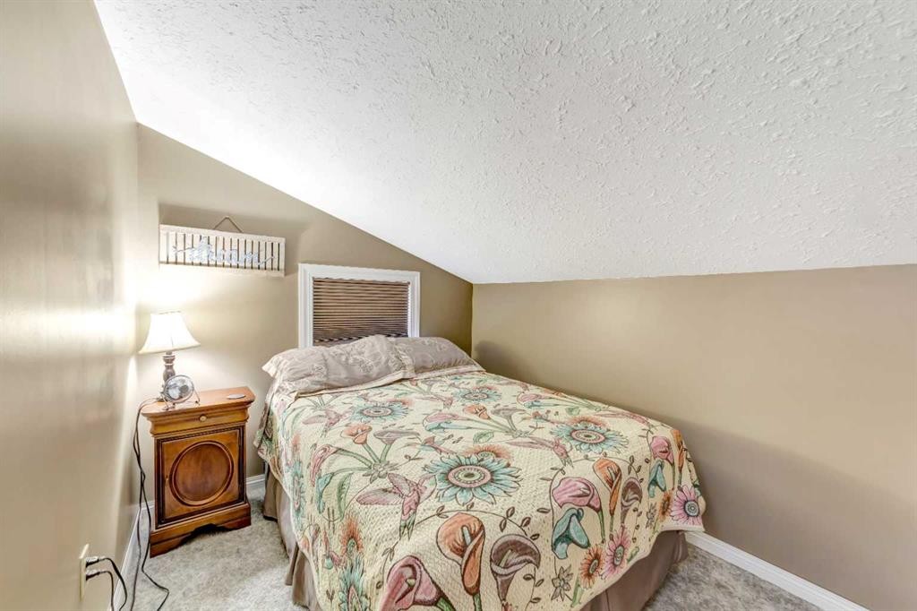 525 + 521 Graeme Road, Turtle Lake, SK - Indoor Photo Showing Bedroom