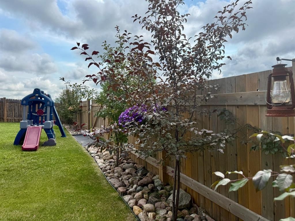 4905 5 Avenue, Chauvin, AB - Outdoor