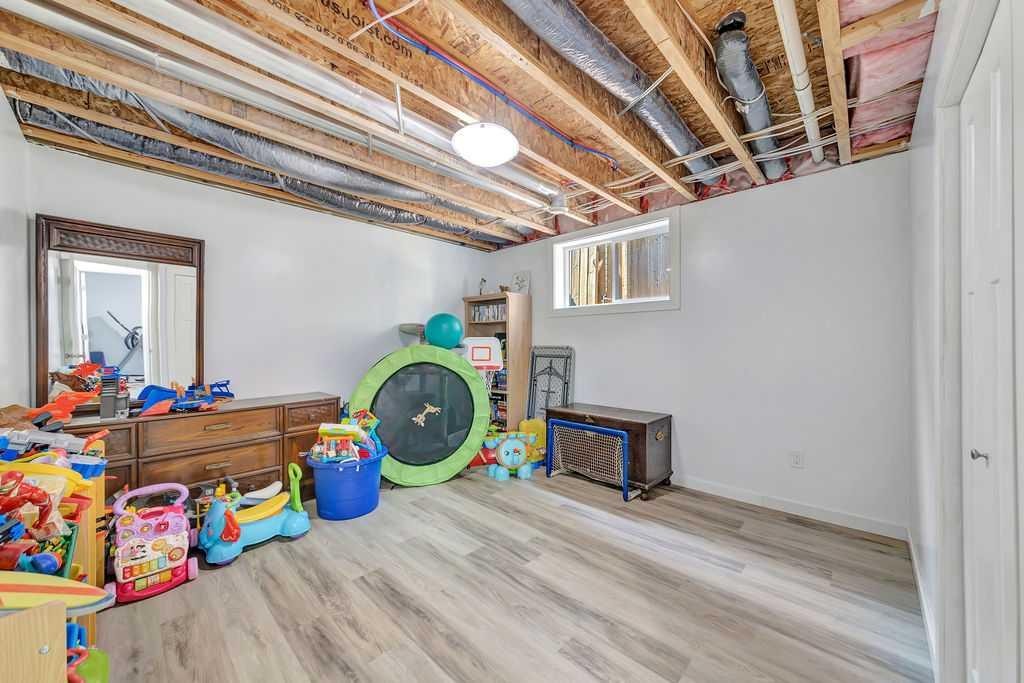 4206 40Th Street Close, Lloydminster, SK - Indoor Photo Showing Basement