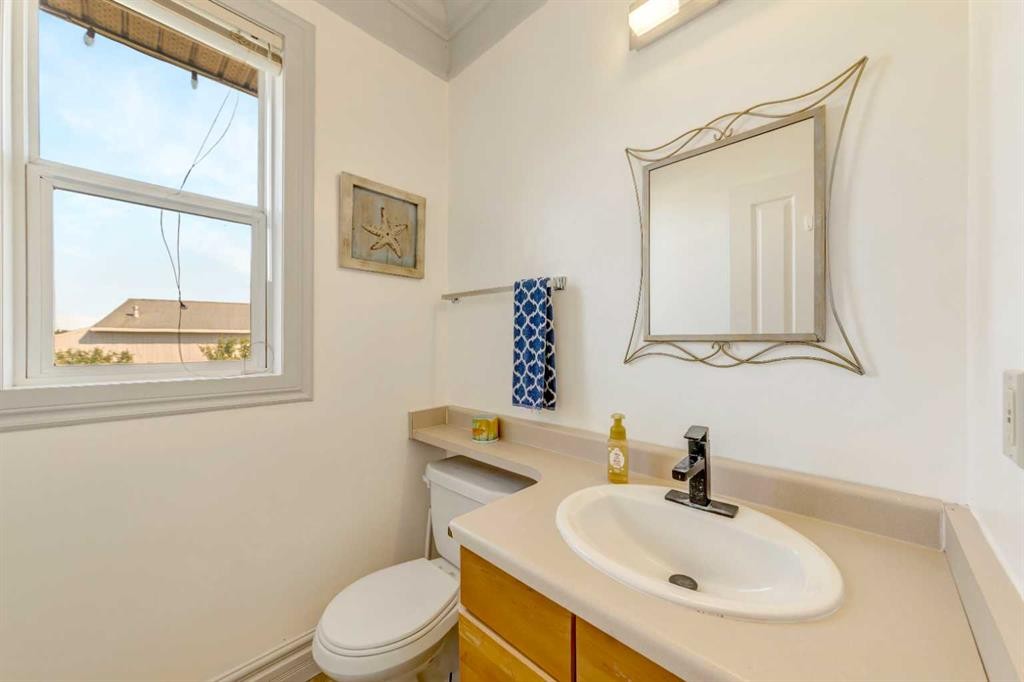 407 1 Avenue Nw, Waseca, SK - Indoor Photo Showing Bathroom